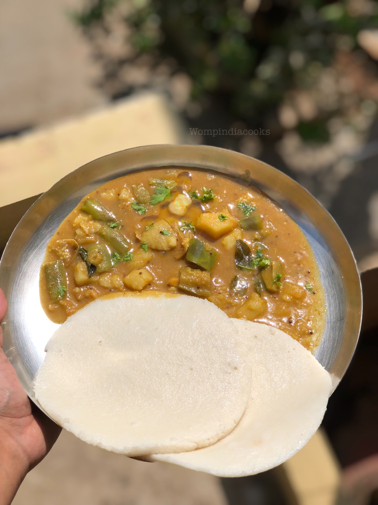 Karnataka style Badnekayi alugadde palya | Brinjal curry
